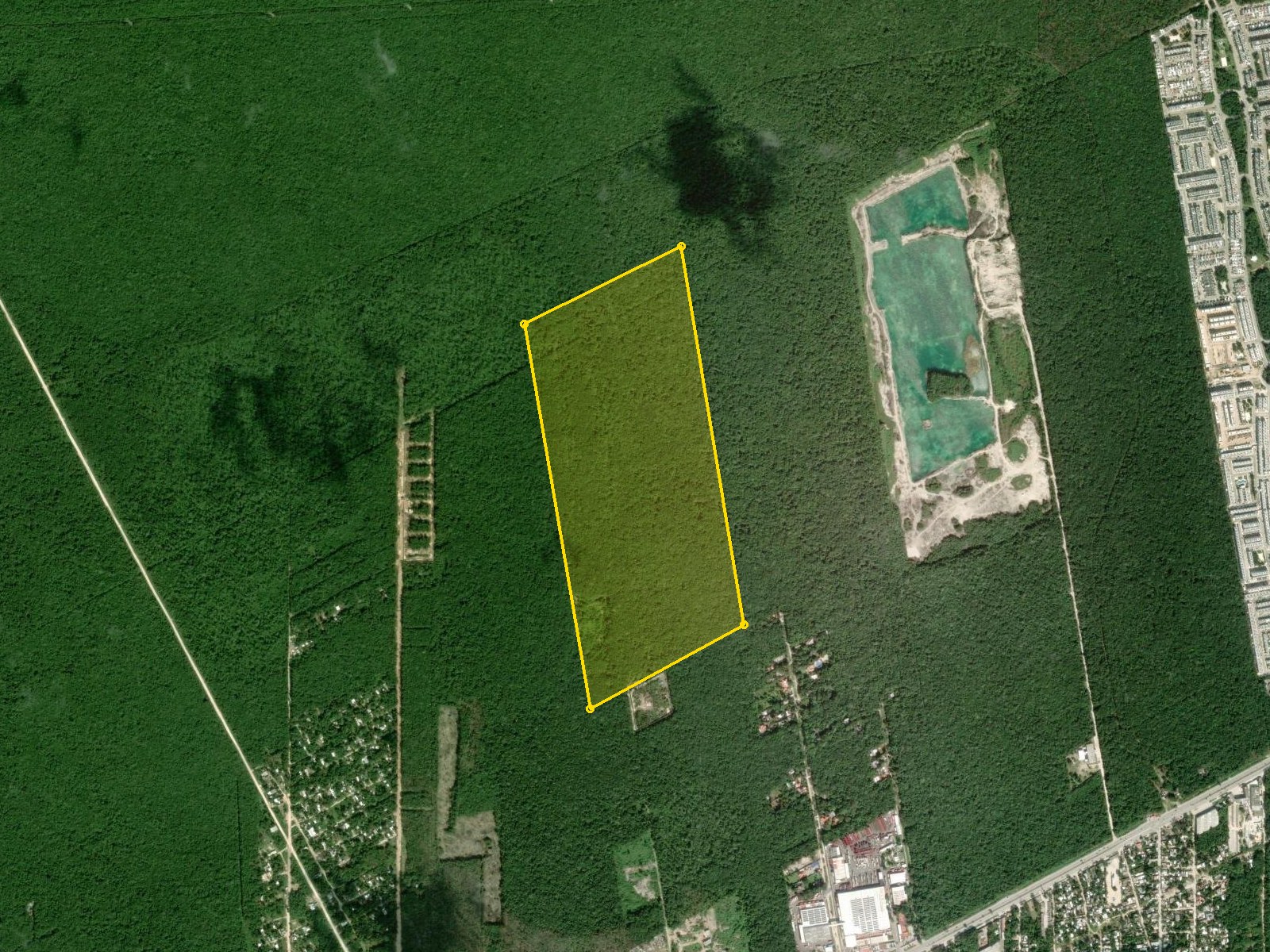 Vista satelital del predio con polígono delimitado